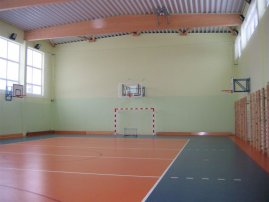 Gimnazjum w Cendrowicach